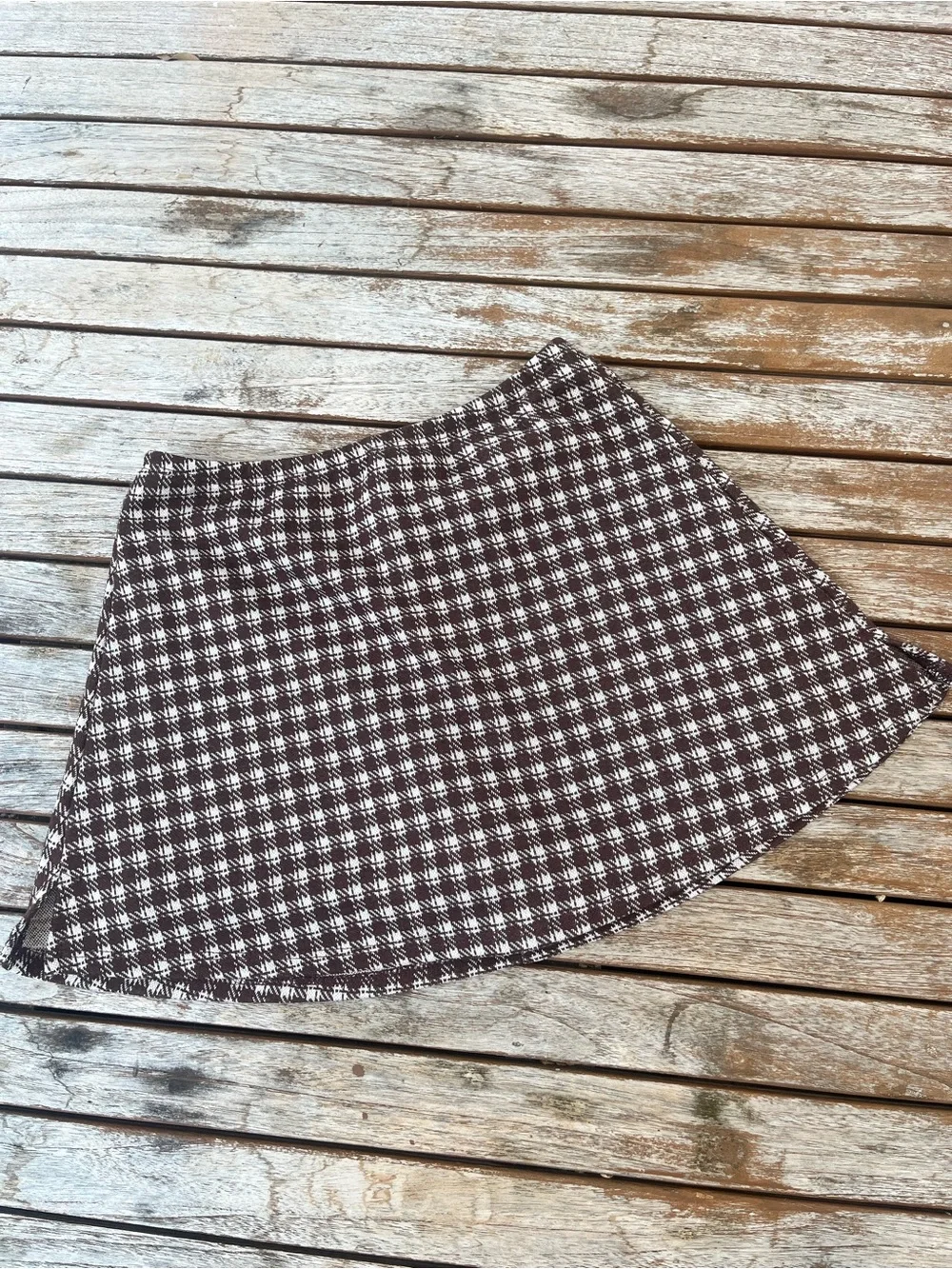Lisa Says Gah Darcy Skort in Cocoa Plaid - Picture 4 of 5